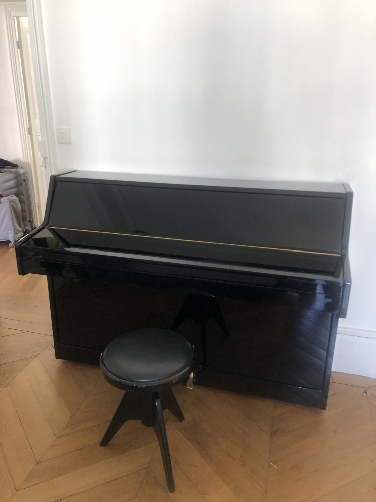 Piano droit Paul Beuscher