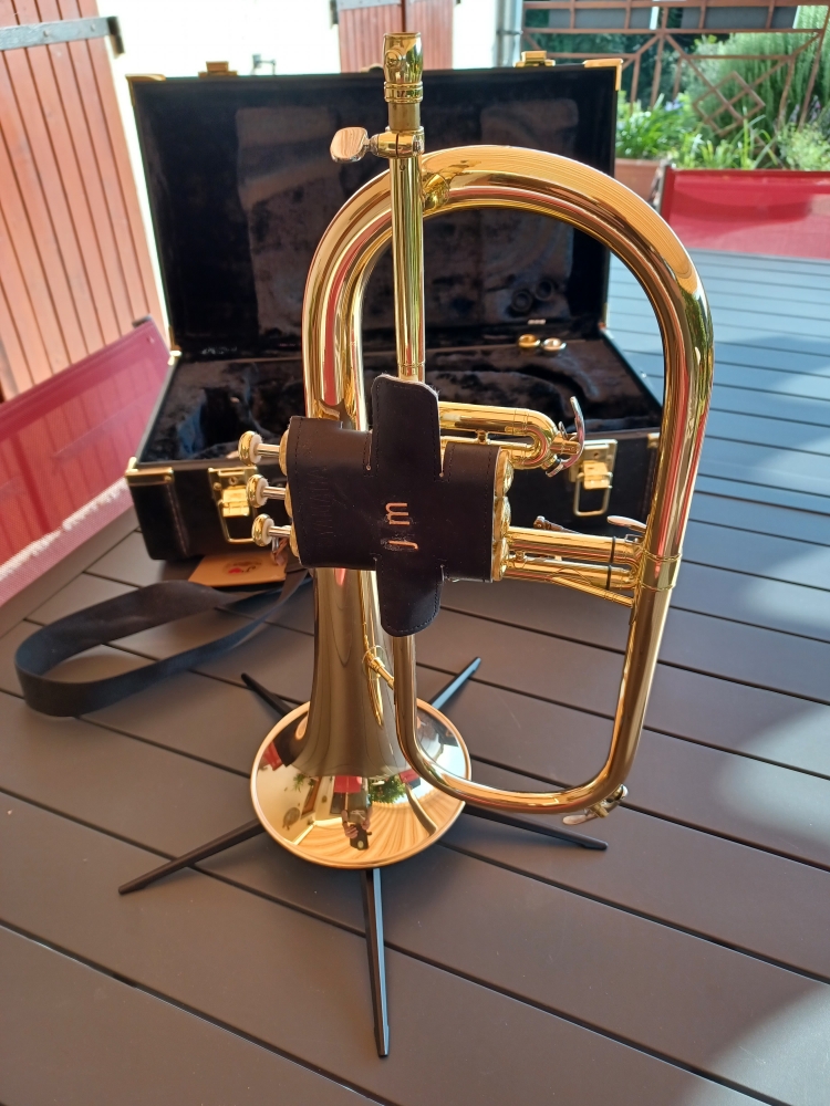 Bugle Yamaha Bobby Shew YFH-8310Z 02
