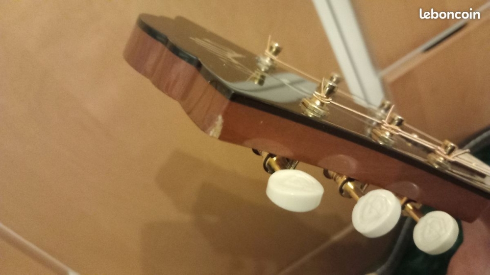 Guitare électro-acoustique Guild GSR F-30 maple