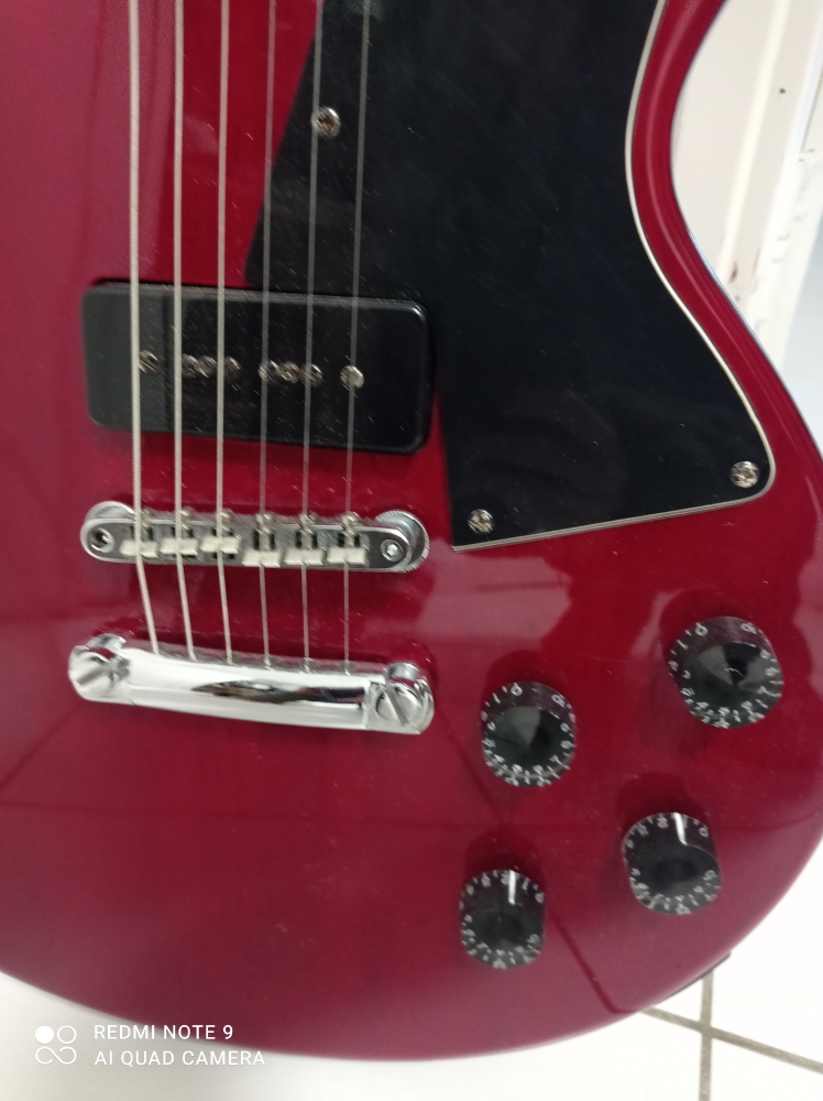 Guitare électrique Hohner l60