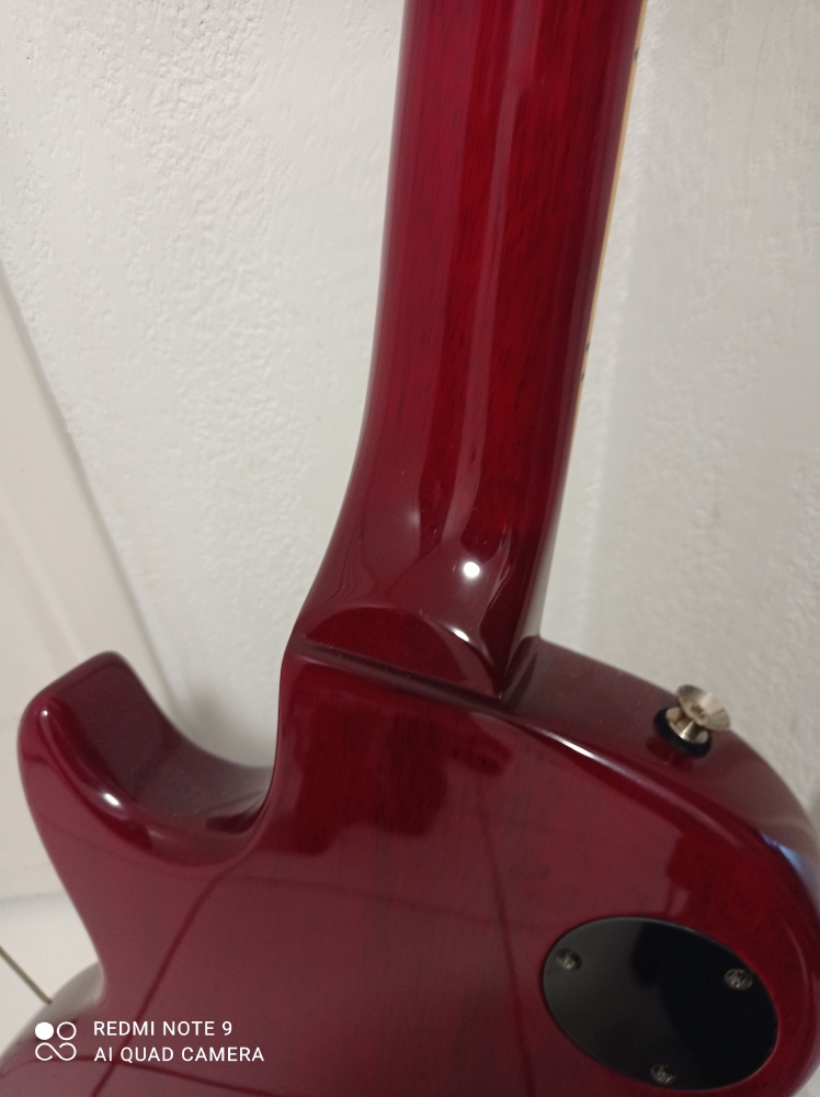 Guitare électrique Hohner l60