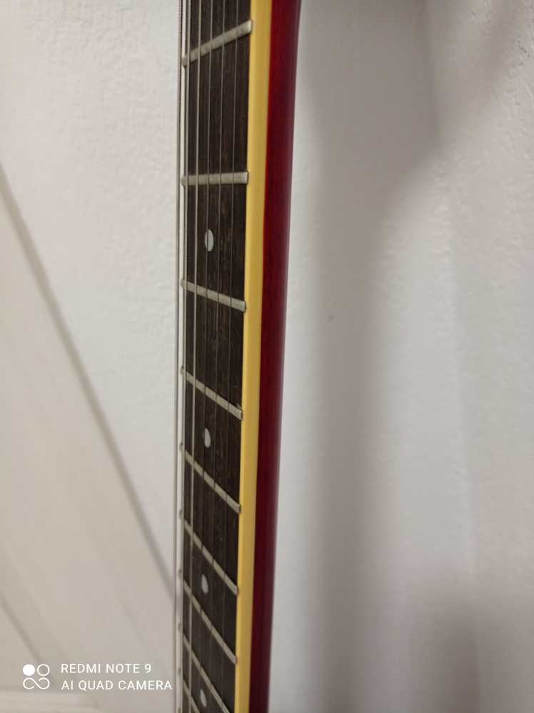 Guitare électrique Hohner l60