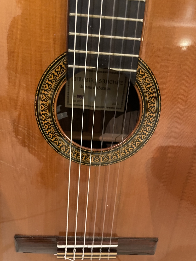 Guitare électro-acoustique Sanchez