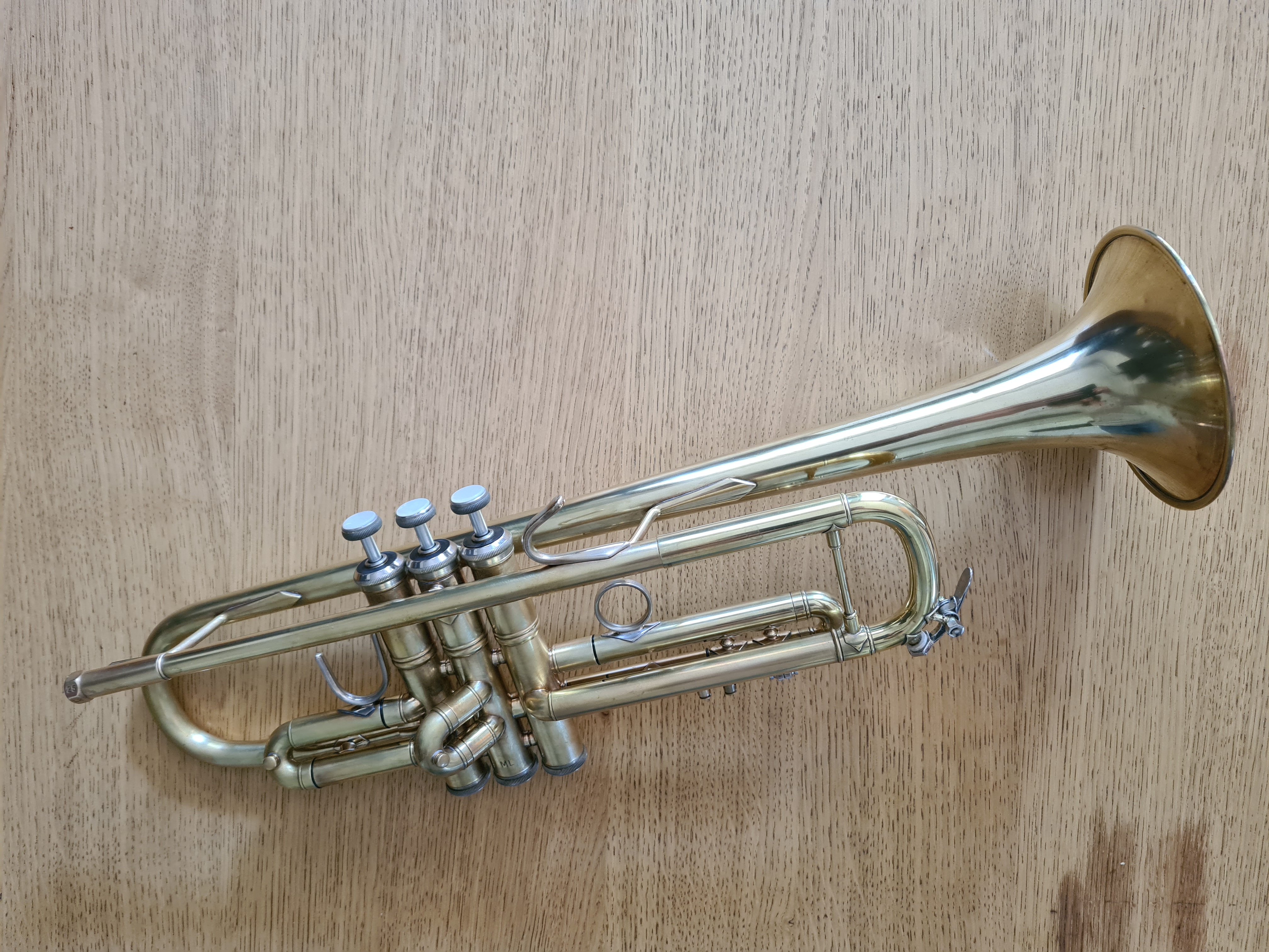 Acheter Trompette Sib Bach 43 ML Très bon état - 1700,00 € Trompette Sib Bach 43 ML Très bon état - reconditionné disponible sur Zic Ethic