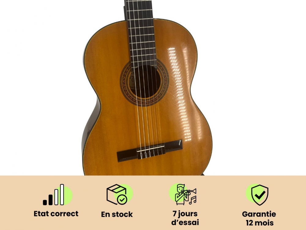 (VENDU) Guitare classique Takamine G126