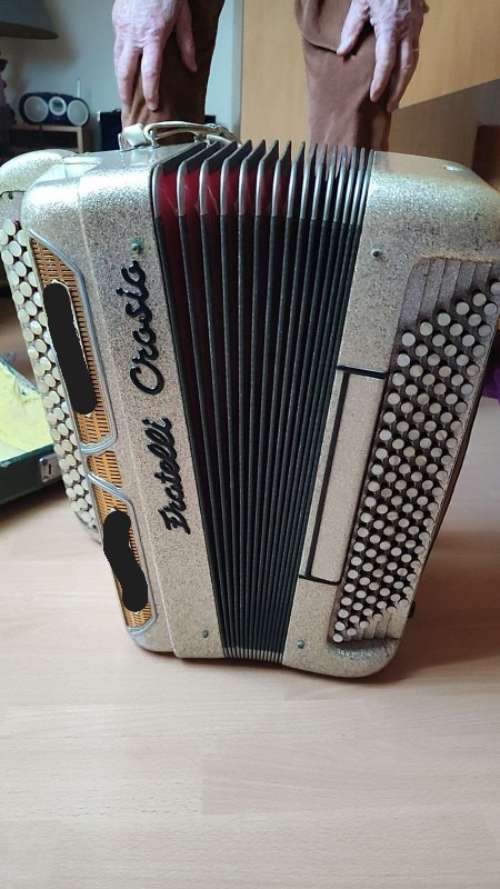 Acheter Accordéon Fratelli Crosio Bon état - 1200,00 € Accordéon Fratelli Crosio Bon état - reconditionné disponible sur Zic Ethic