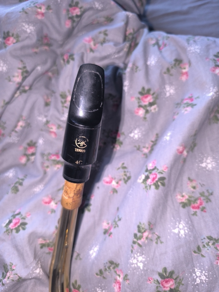 Saxophone alto Yamaha YAS-275