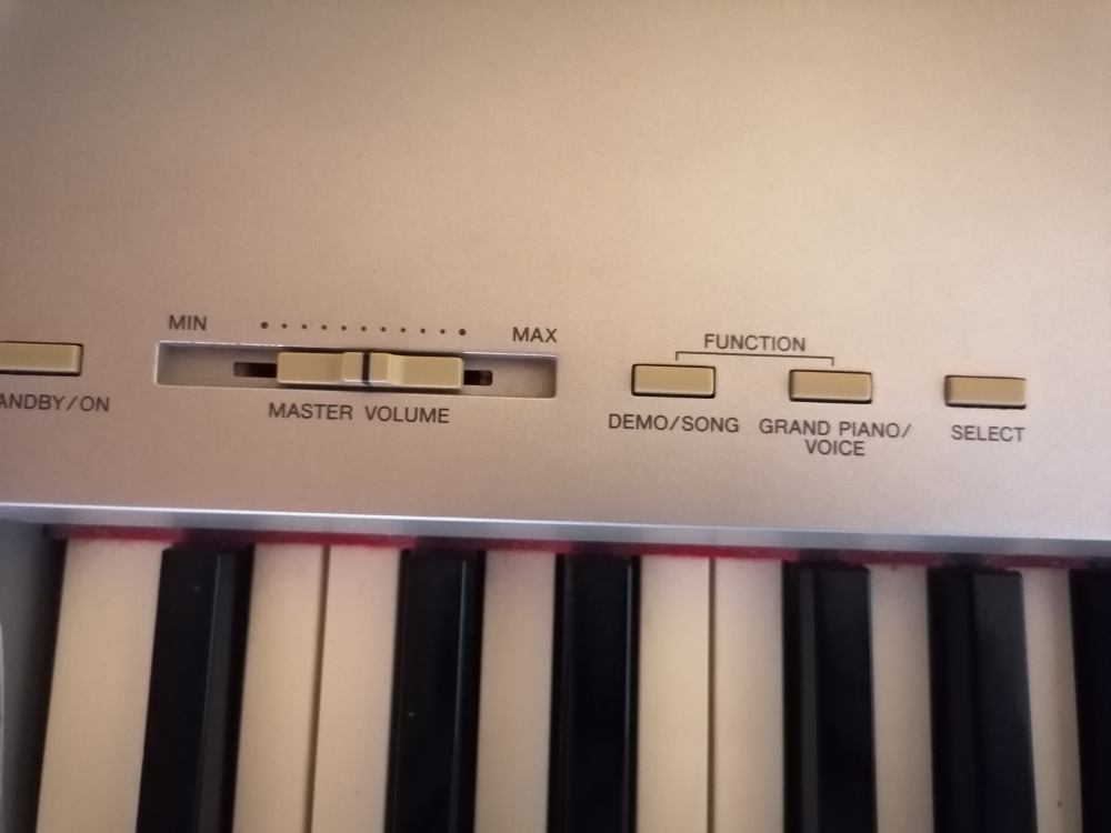 Piano numérique Yamaha P-70S
