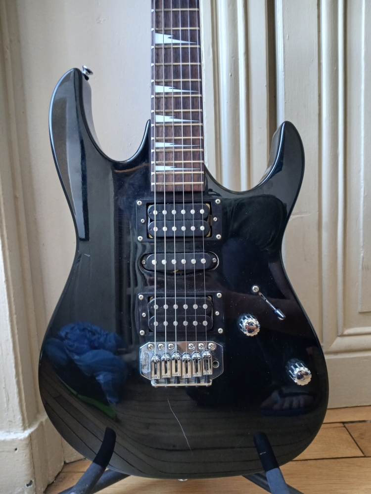 Guitare électrique Ibanez Gio