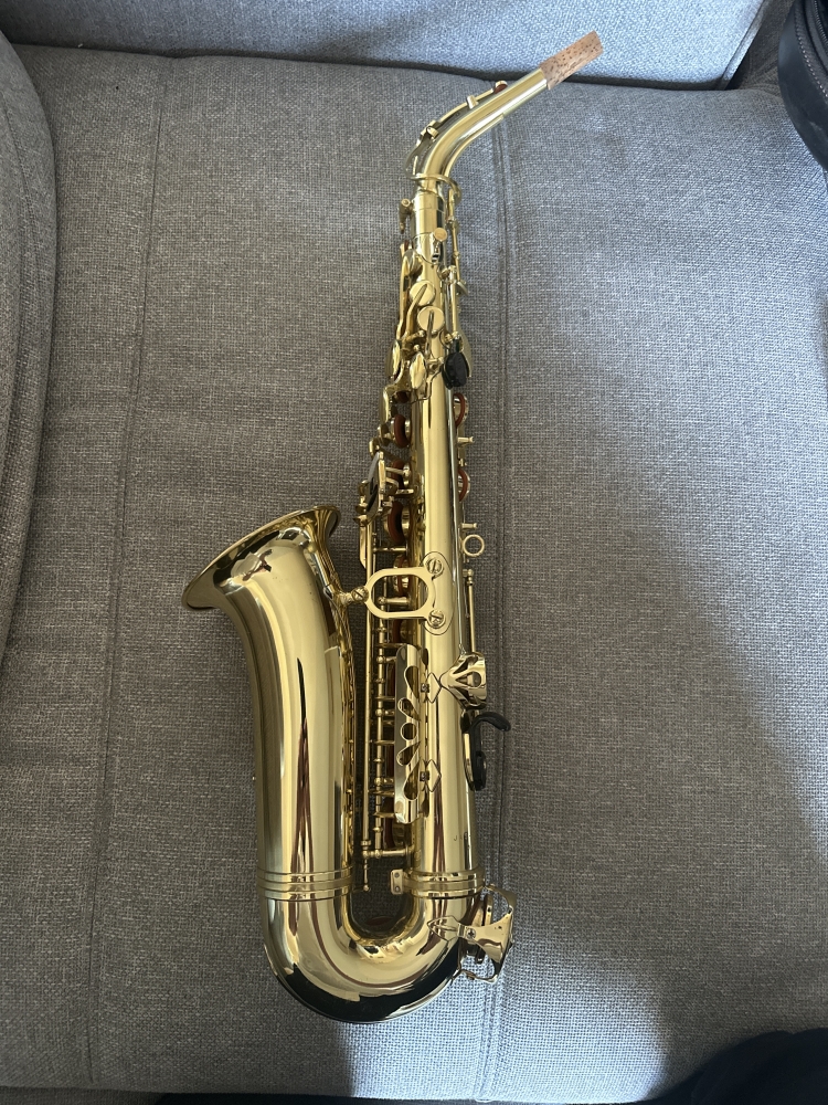 Saxophone alto Jupiter 567-565