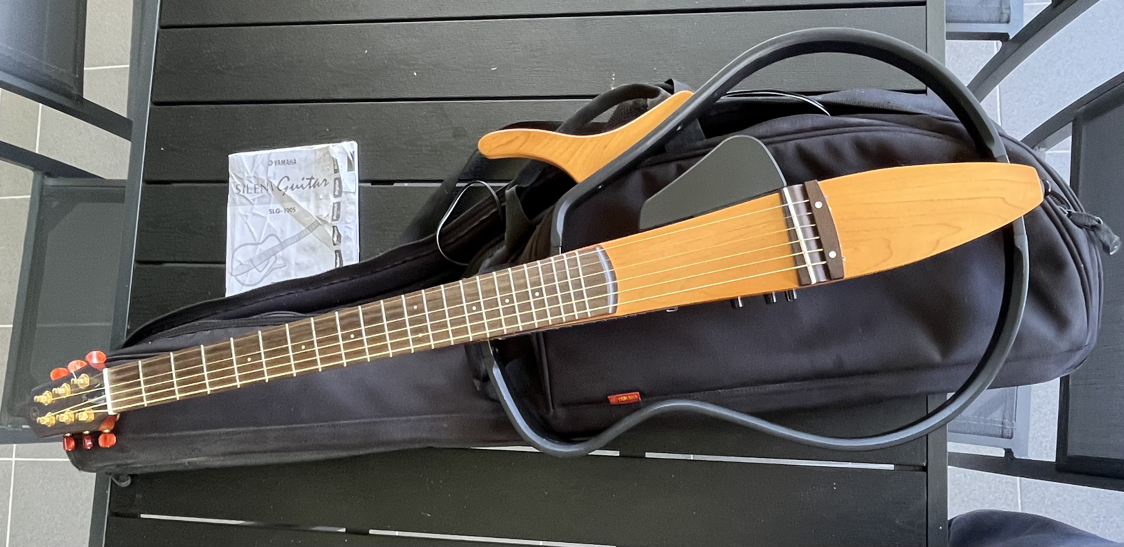 Guitare électro-acoustique Yamaha Silent SLG-100s Très bon état -  reconditionné disponible sur Zic Ethic