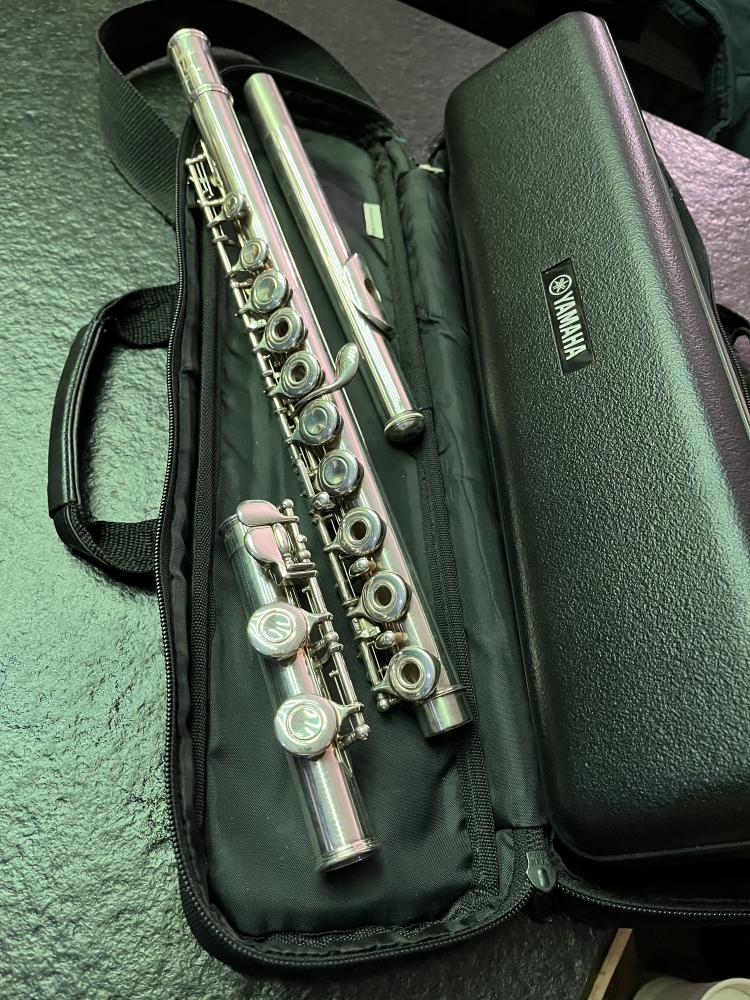 Flûte traversière Yamaha YFL-281