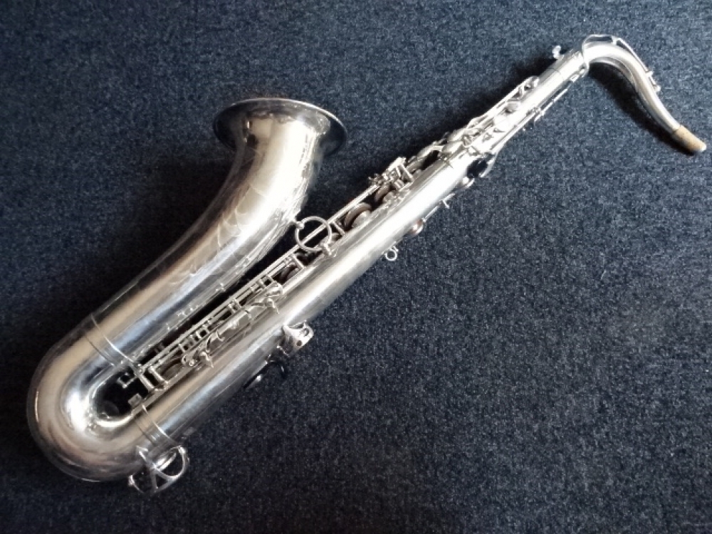 Saxophone Selmer Tenor Mark VI