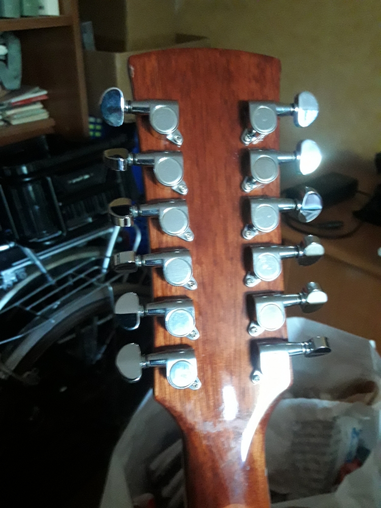Guitare folk Ibanez PF1512-NT