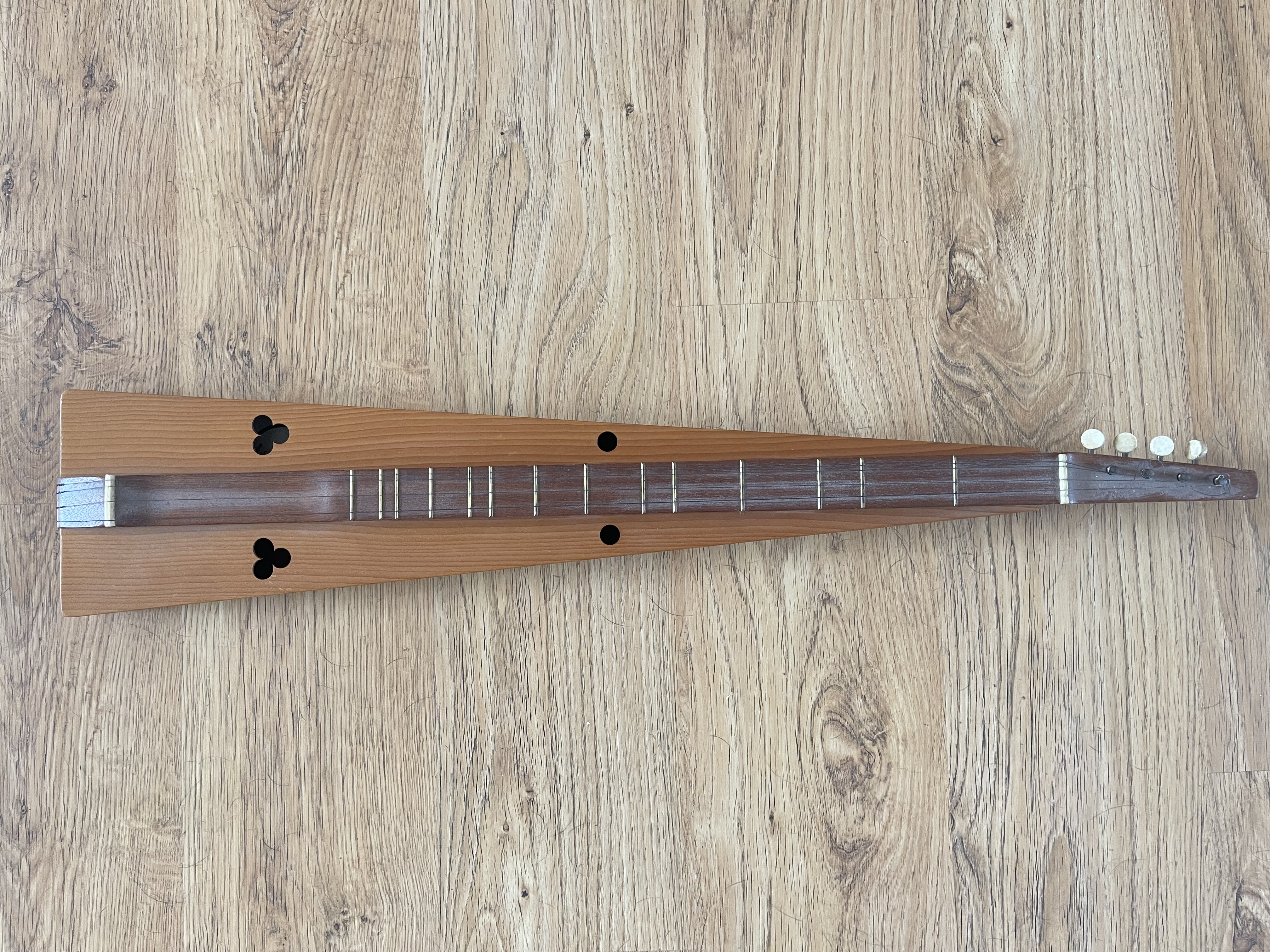 Acheter Dulcimer Camac Très bon état - 180,00 € Dulcimer Camac Très bon état - reconditionné disponible sur Zic Ethic