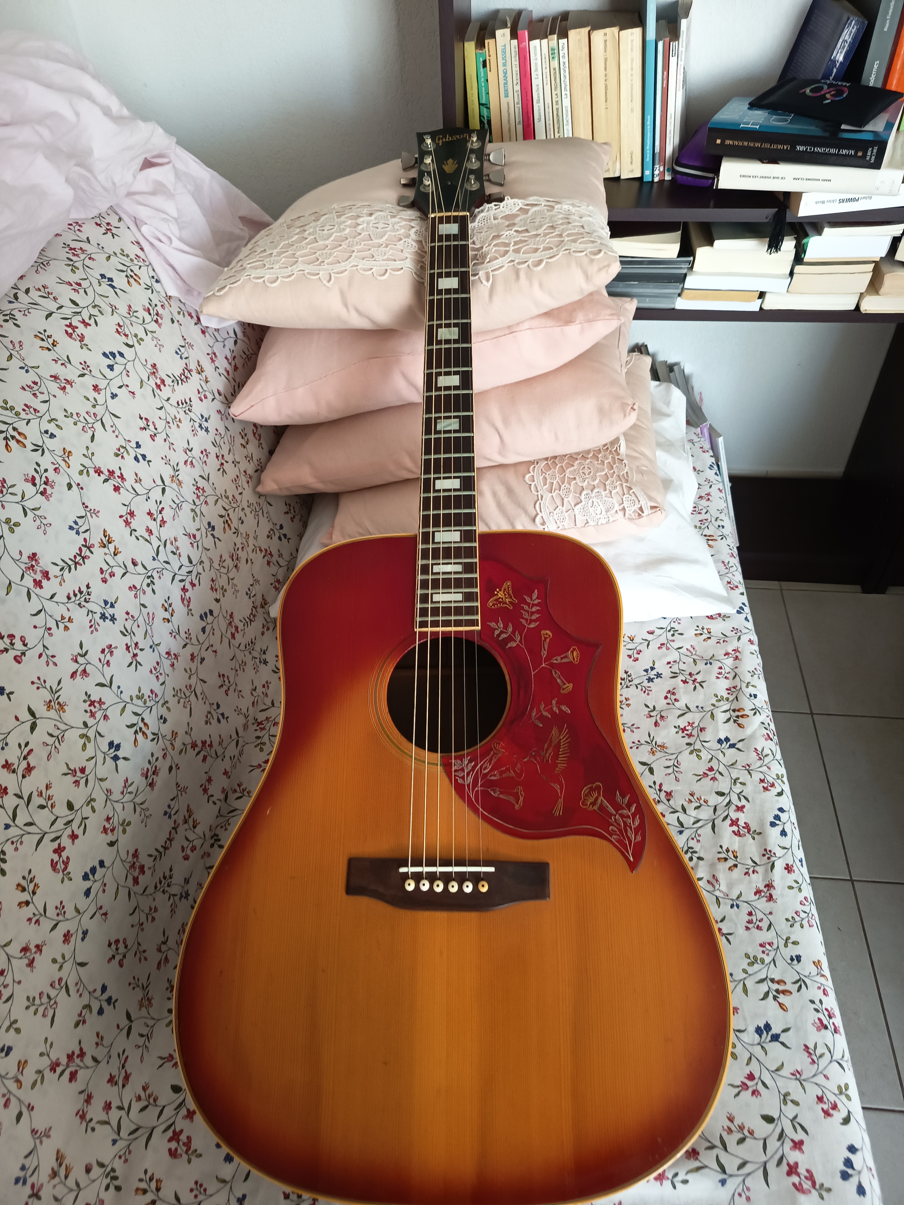 Guitare Gibson Hummingbird Bon état -  reconditionné disponible sur Zic Ethic