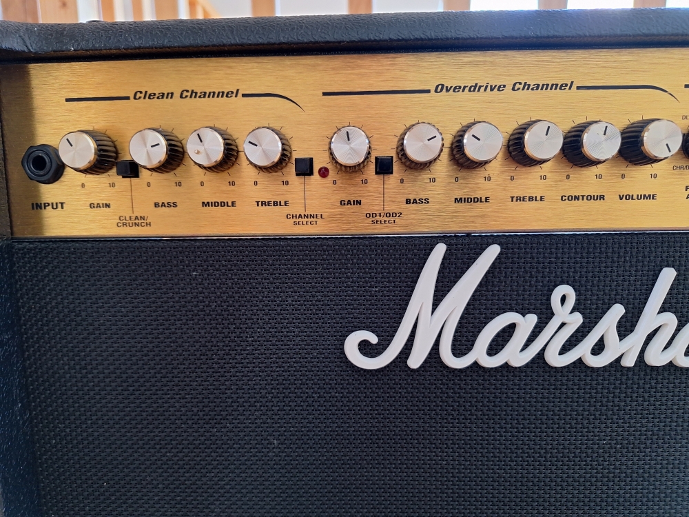 Ampli Marshall MG100DFX