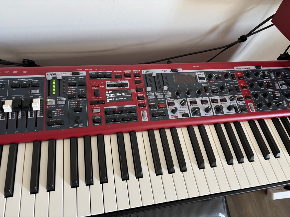Clavier Nord Stage 4 88