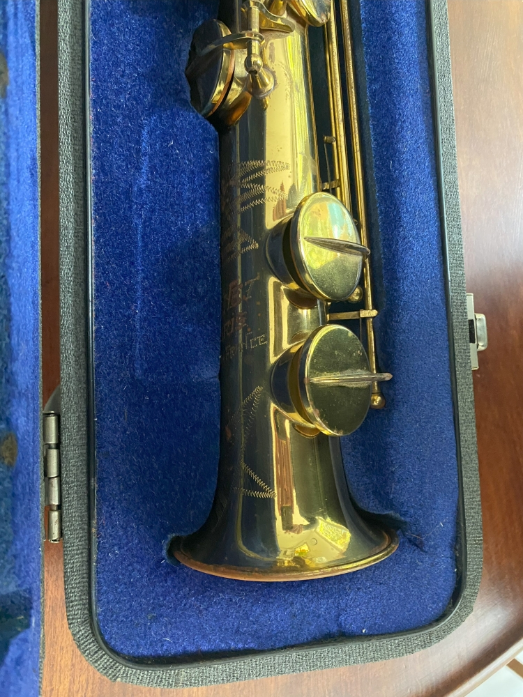 Saxophone soprano Dolnet M70