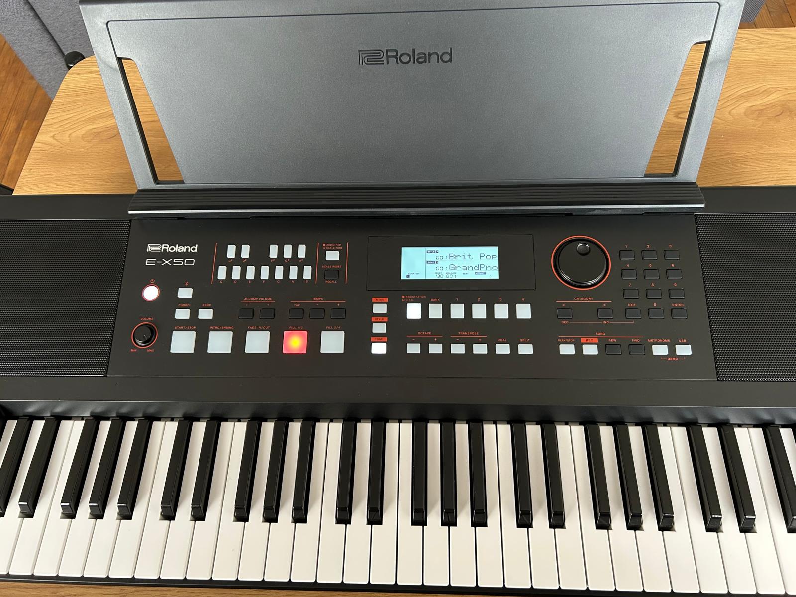 Clavier arrangeur Roland E-X50 Très bon état -  reconditionné disponible sur Zic Ethic