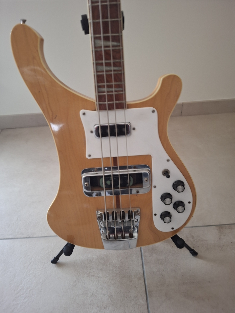 Basse Rickenbacker 4001