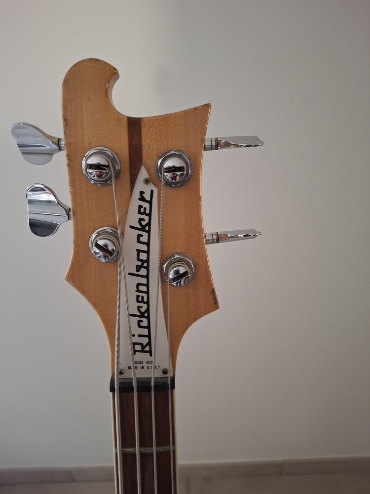 Basse Rickenbacker 4001