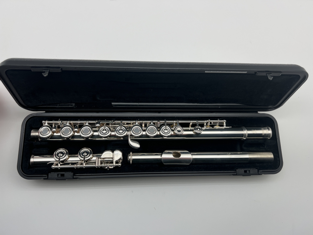Flûte traversière Yamaha YFL-282