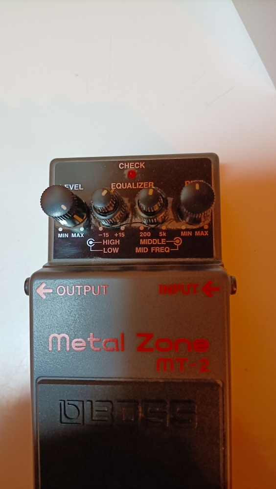 Pedale Boss MT-2 Metal Zone