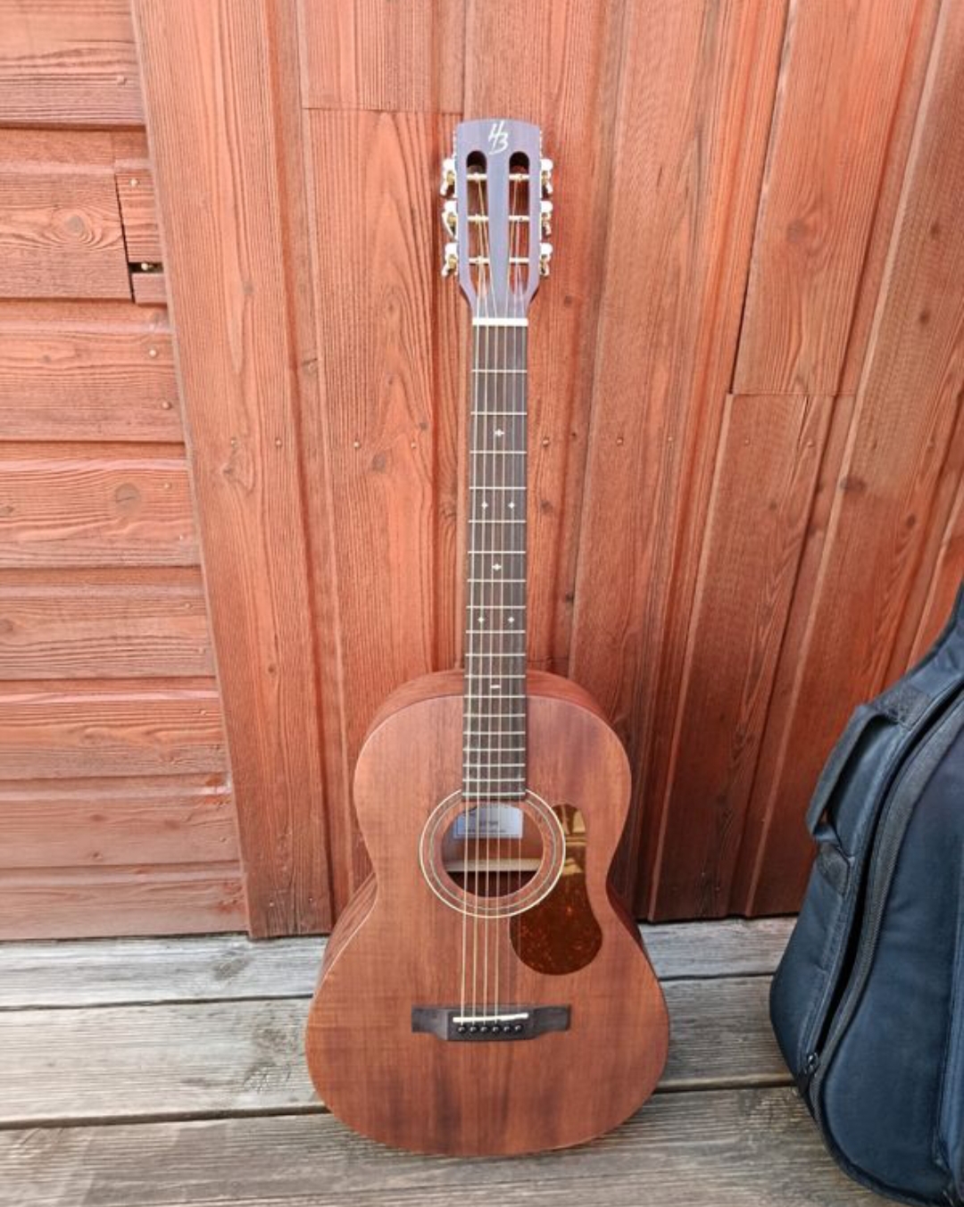 Guitare folk HB custom line CLP 15me Très bon état -  reconditionné disponible sur Zic Ethic