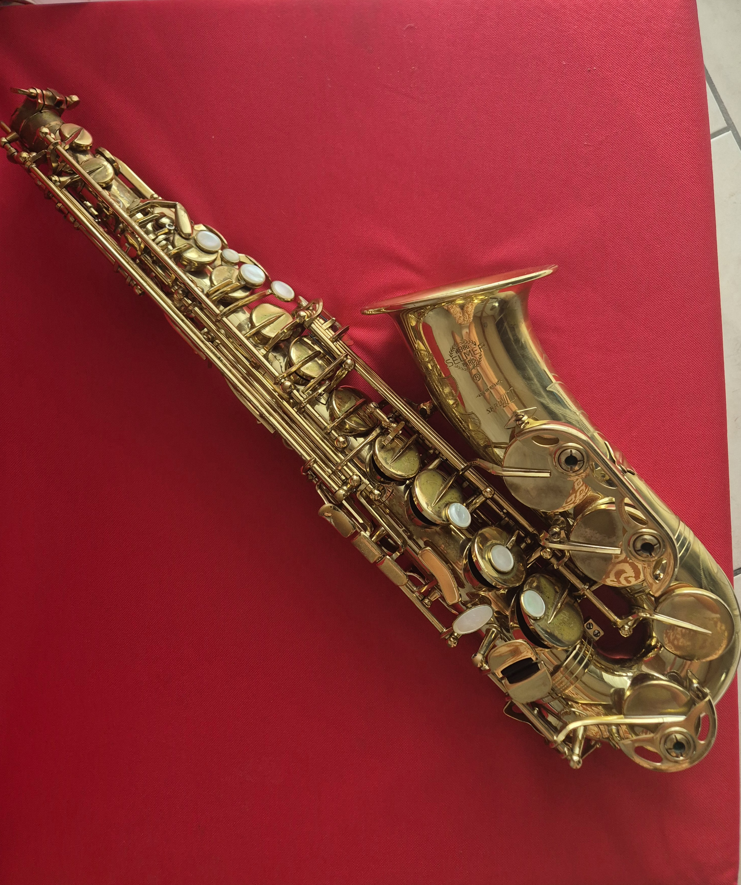 Acheter Saxophone alto Selmer Série III Bon état - 3500,00 € Saxophone alto Selmer Série III Bon état - reconditionné disponible sur Zic Ethic
