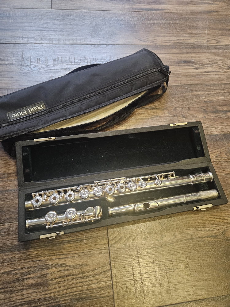 Flute traversière Pearl 665R