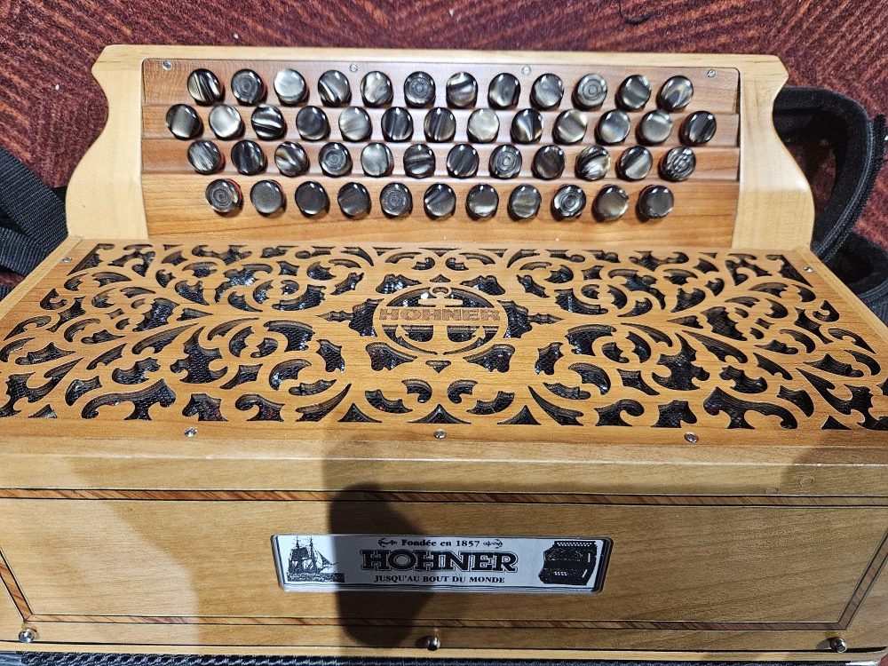 Accordéon chromatique Hohner Fun Celtic