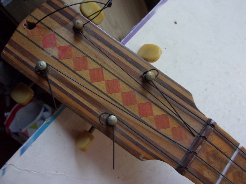 Cuatro du Vénézuela