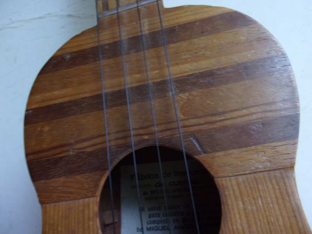 Cuatro du Vénézuela