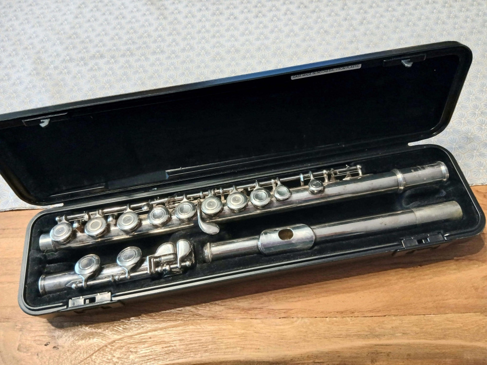 Flûte traversière Yamaha SD 281