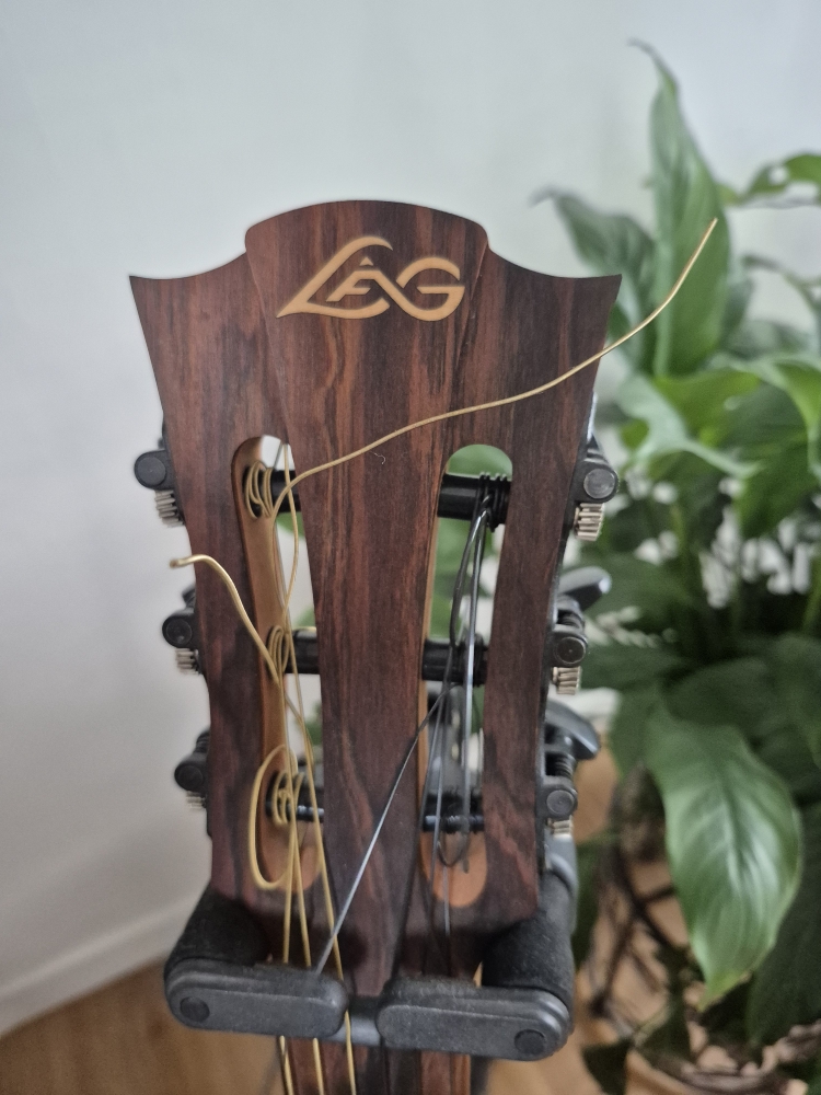 Guitare folk Lag TN70A