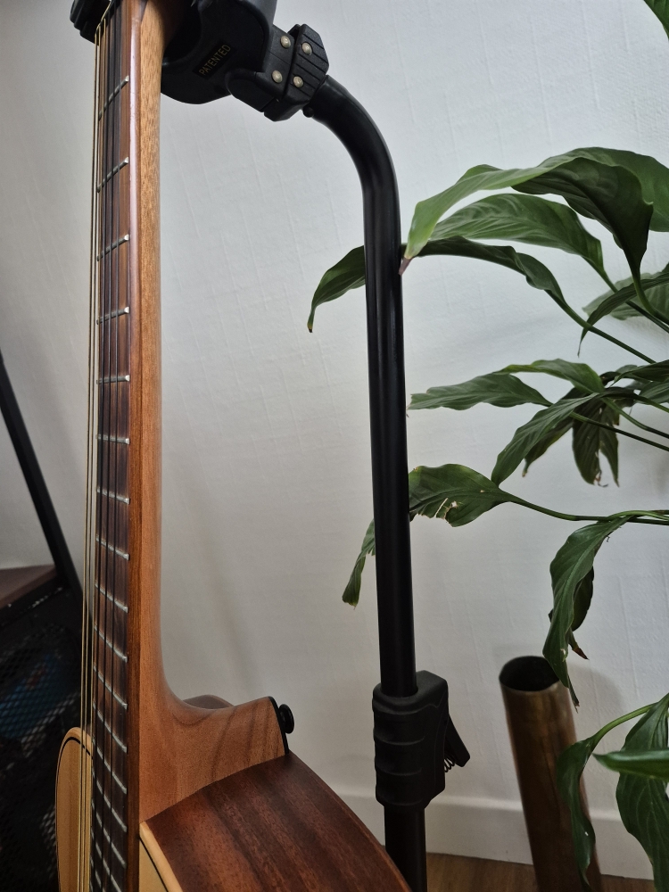 Guitare folk Lag TN70A