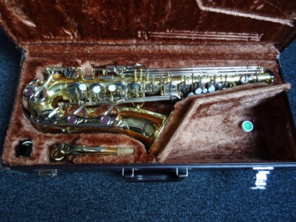 Saxophone alto Yamaha YAS-32F