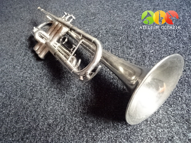 Acheter Trompette Courtois C800 Bon état - 299,00 € Trompette Courtois C800 Bon état - reconditionné disponible sur Zic Ethic