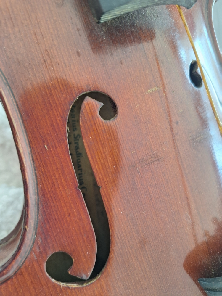 Violon style Stradivarius
