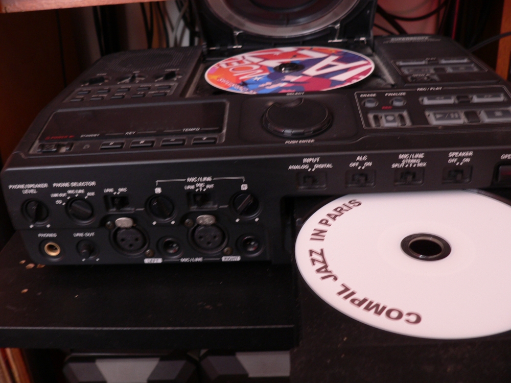 Lecteur enregistreur CD Superscope PSD 300