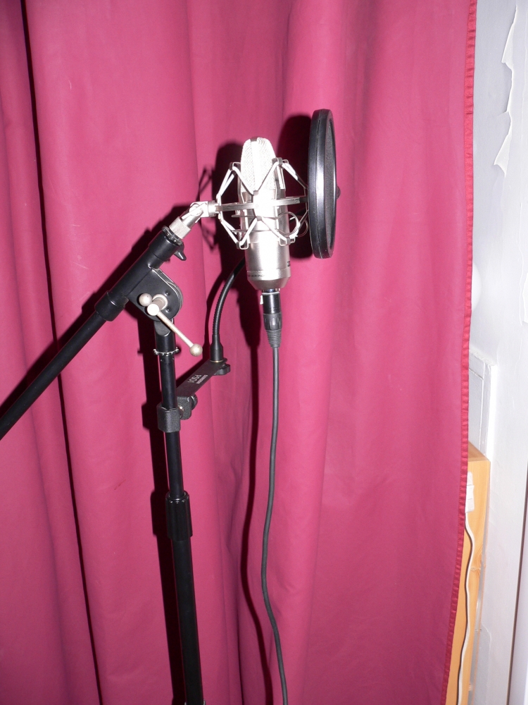 Microphone APEX 435 