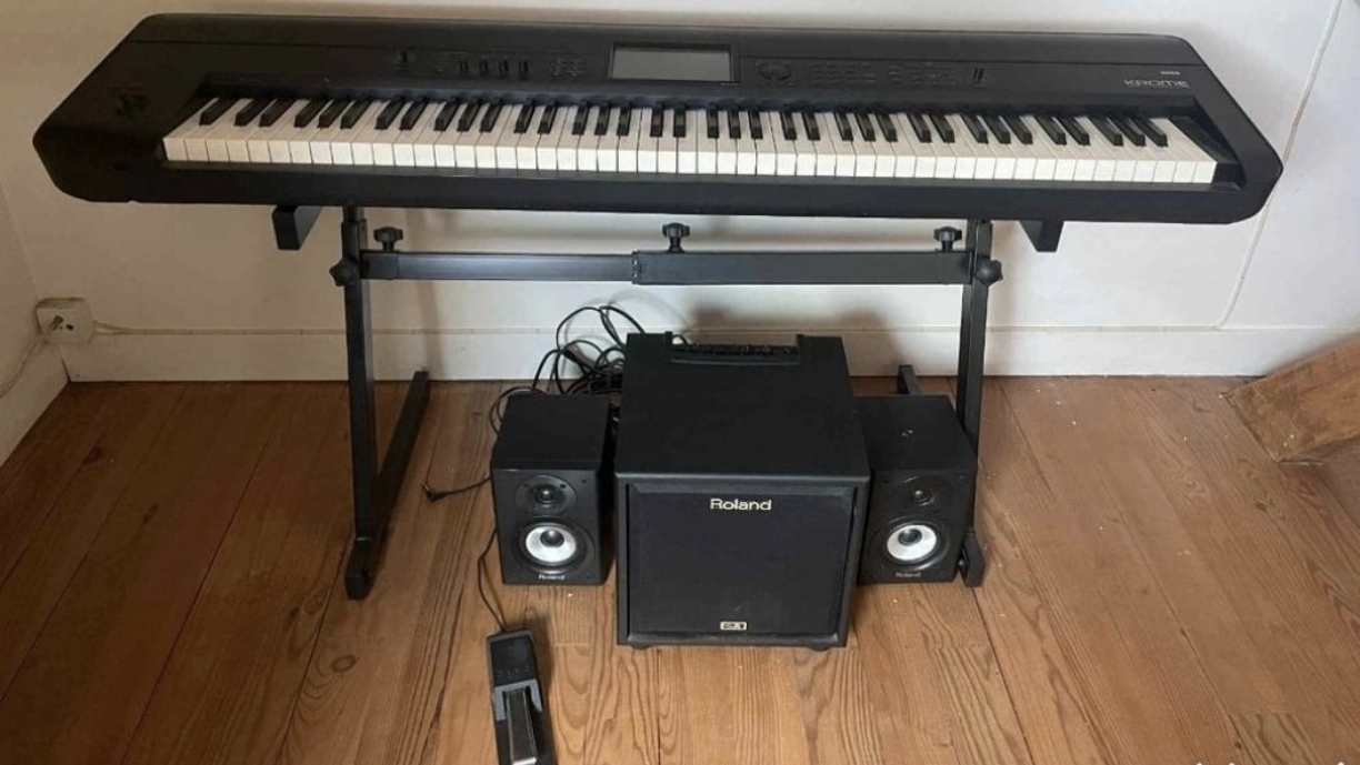 Acheter Synthétiseur Korg Krome 88 Très bon état - 1000,00 € Synthétiseur Korg Krome 88 Très bon état - reconditionné disponible sur Zic Ethic