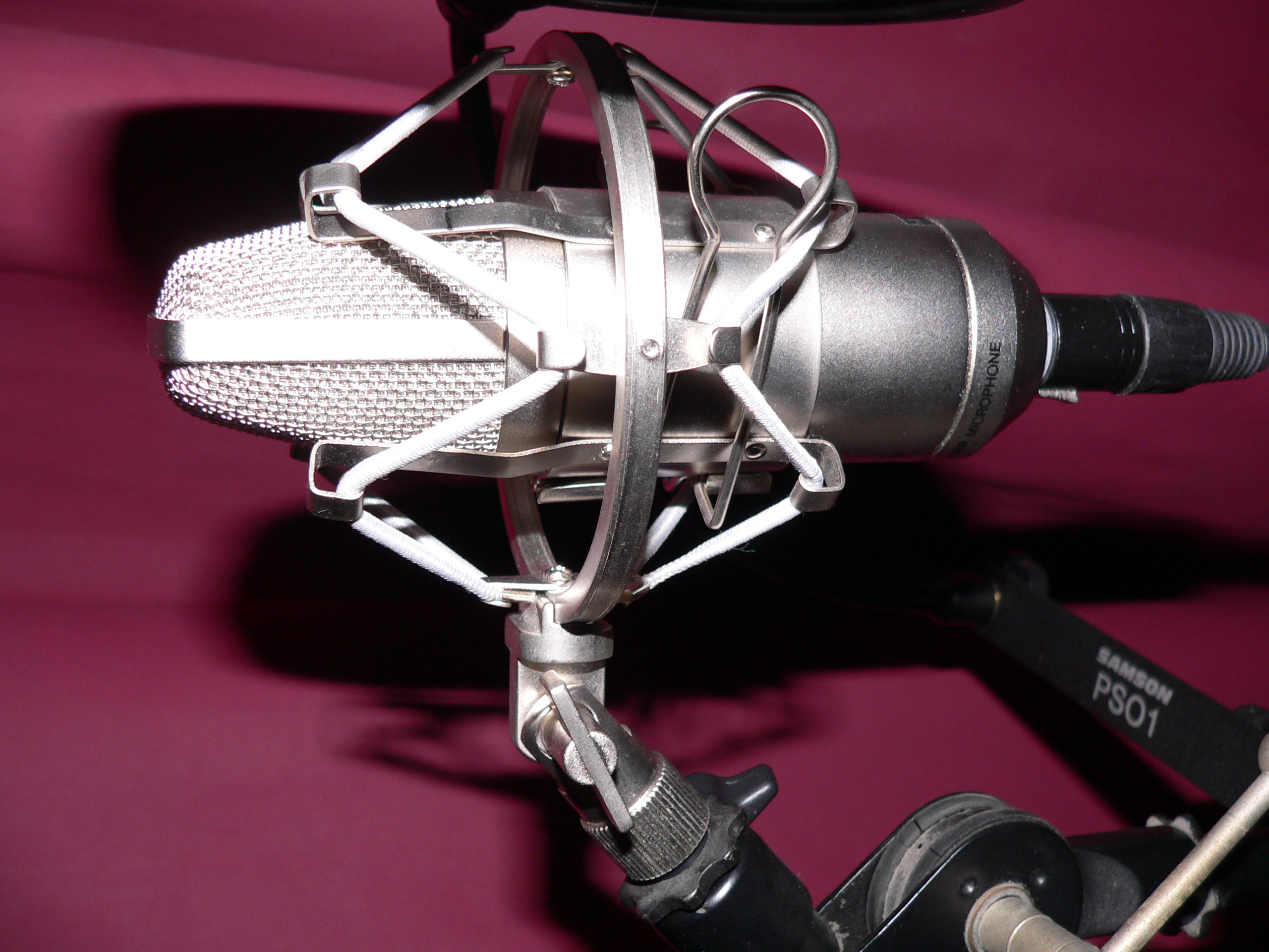 Microphone APEX 435  Très bon état -  reconditionné disponible sur Zic Ethic