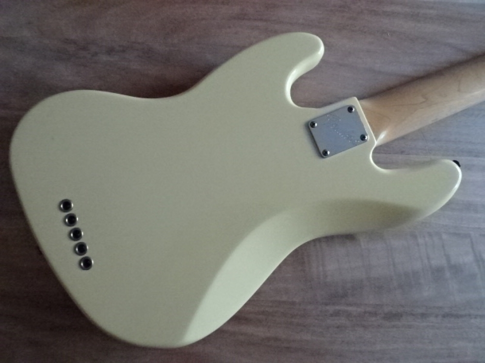 Basse Fender American Standard Jazz Bass V