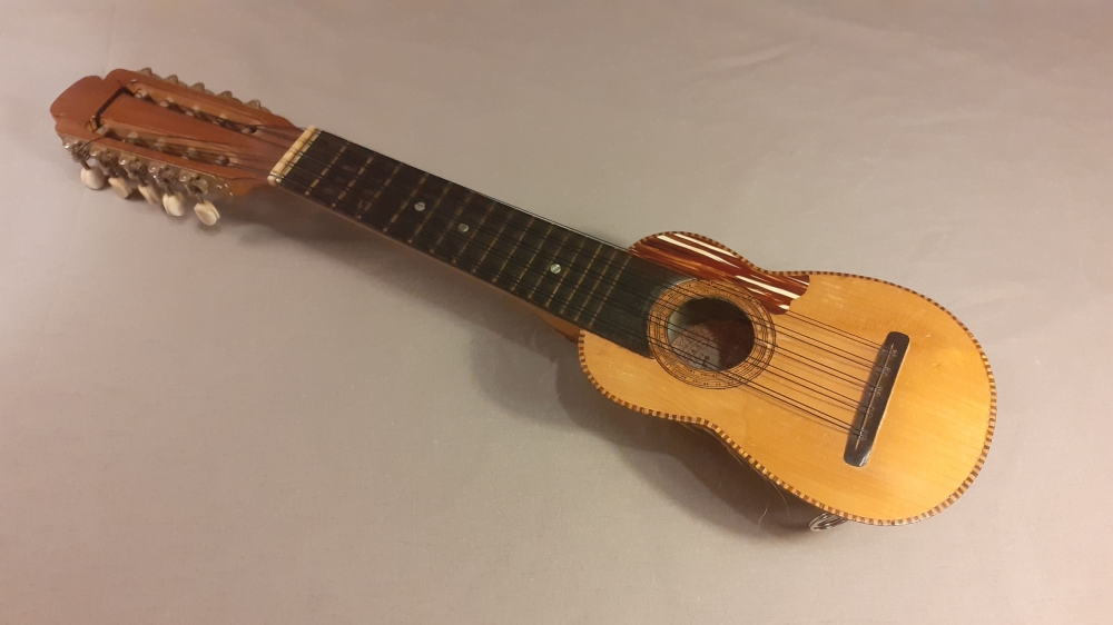 Charango Sabino Orozco 2Y2