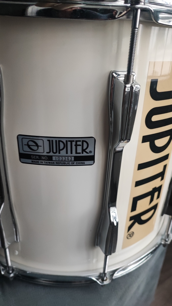 Caisse clair de marche Jupiter Réf 13