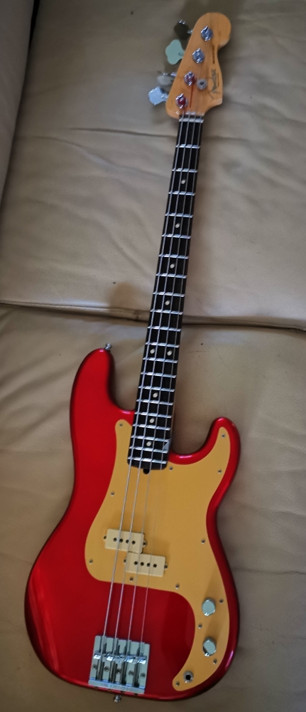 Basse Fender Precision Bass