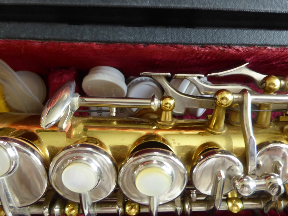 Saxophone soprano Wetklang Solist