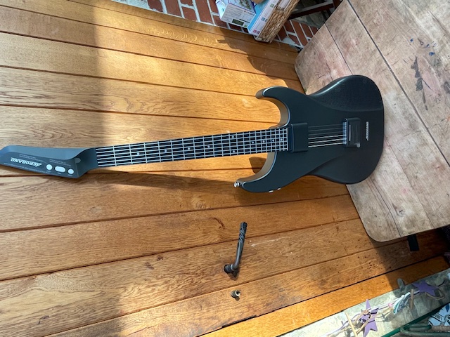 Guitare électrique Aeroband Très bon état -  reconditionné disponible sur Zic Ethic